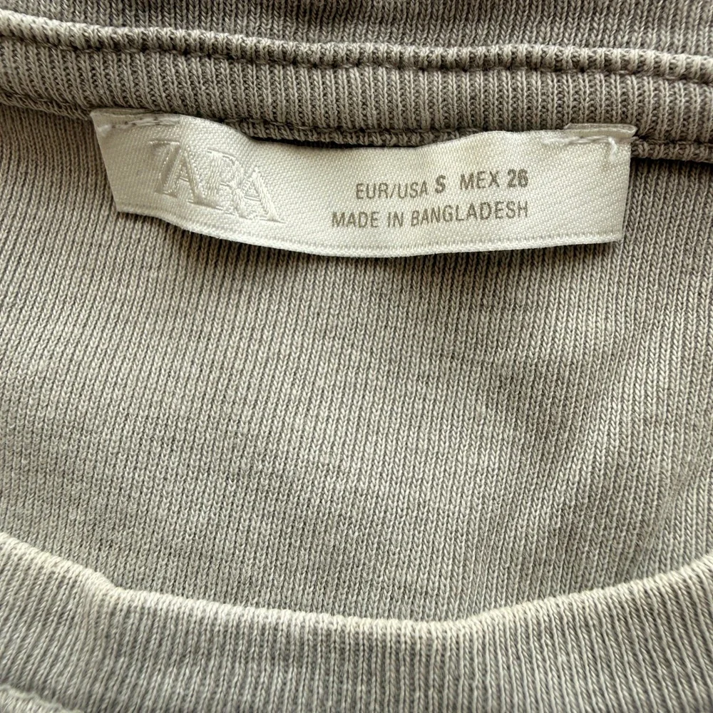 Zara‎ Women's Gray Cap Sleeve Knit Shirt Size S
